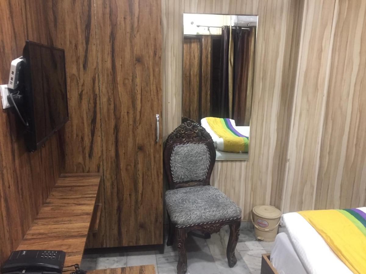 Fabhotel Dm Residency Amritsar Buitenkant foto