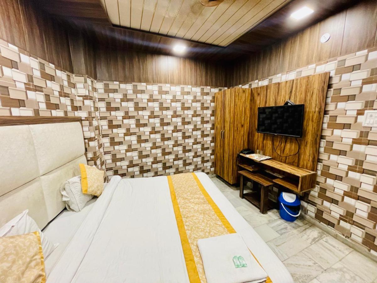 Fabhotel Dm Residency Amritsar Buitenkant foto